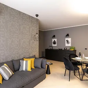 https://laus-app-1-art-design-nel-cuore-di-bari-via-dante-alighieri.barihotels.org